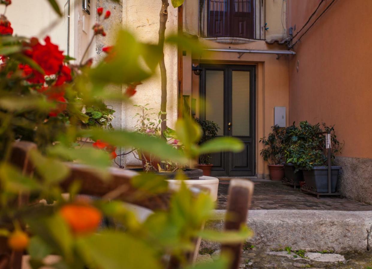 Casa Rosaria Daire Taormina Dış mekan fotoğraf